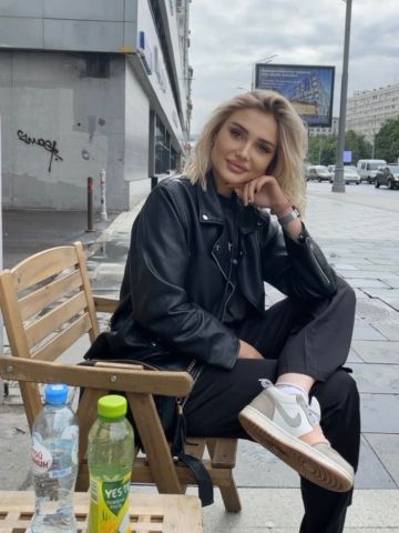 Света